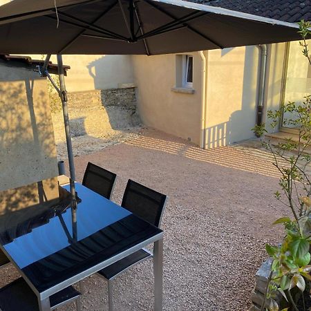 Petite Maison En Pierre Au Calme Avec Exterieur Montbellet Exteriör bild