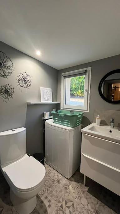Petite Maison En Pierre Au Calme Avec Exterieur Montbellet Exteriör bild